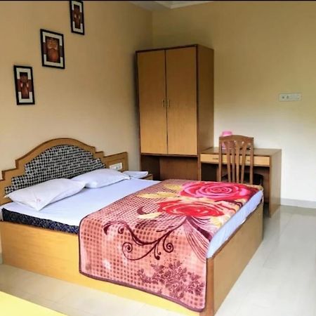Jewel Resort Lonavala Buitenkant foto