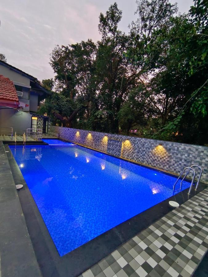 Jewel Resort Lonavala Buitenkant foto