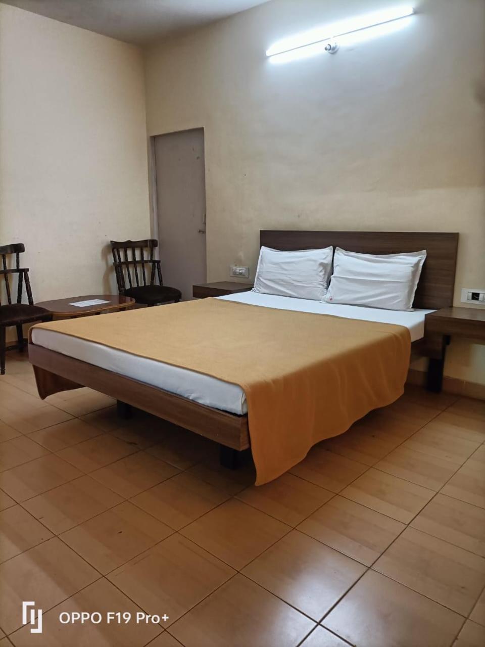 Jewel Resort Lonavala Buitenkant foto